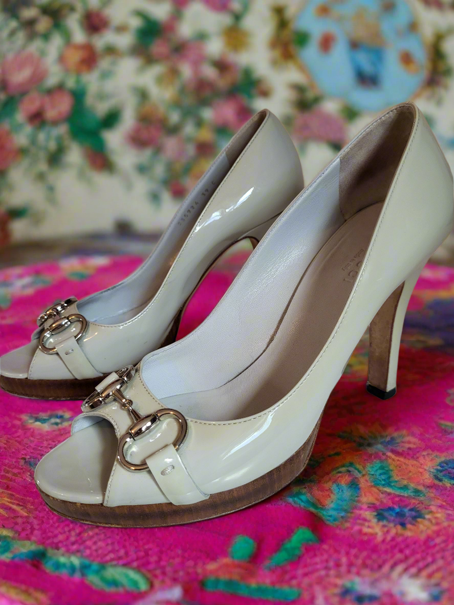 Vintage Gucci Duck Egg Blue Peep Toe Platform Heels