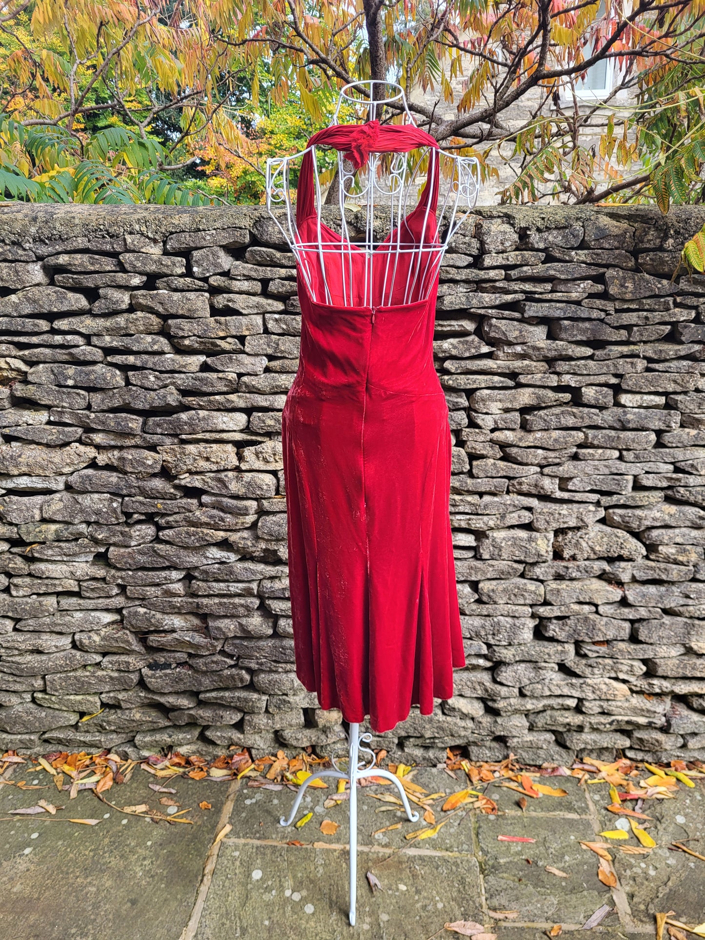 Amanda Wakeley Crimson Silk-Blend Halterneck Dress