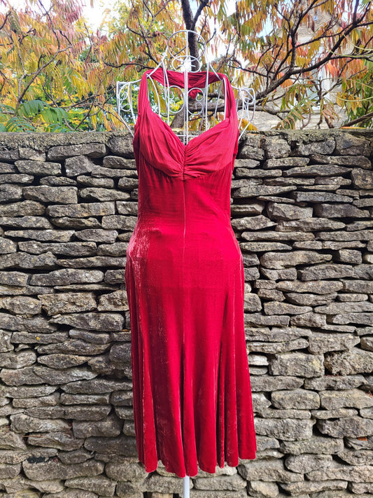 Amanda Wakeley Crimson Silk-Blend Halterneck Dress