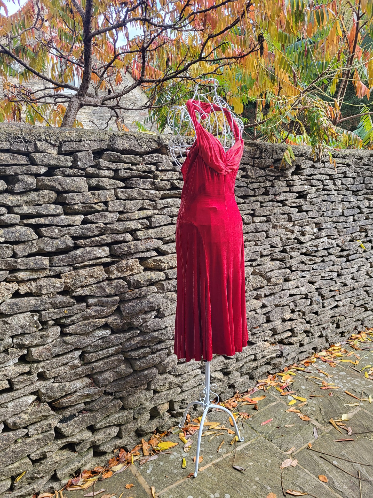 Amanda Wakeley Crimson Silk-Blend Halterneck Dress