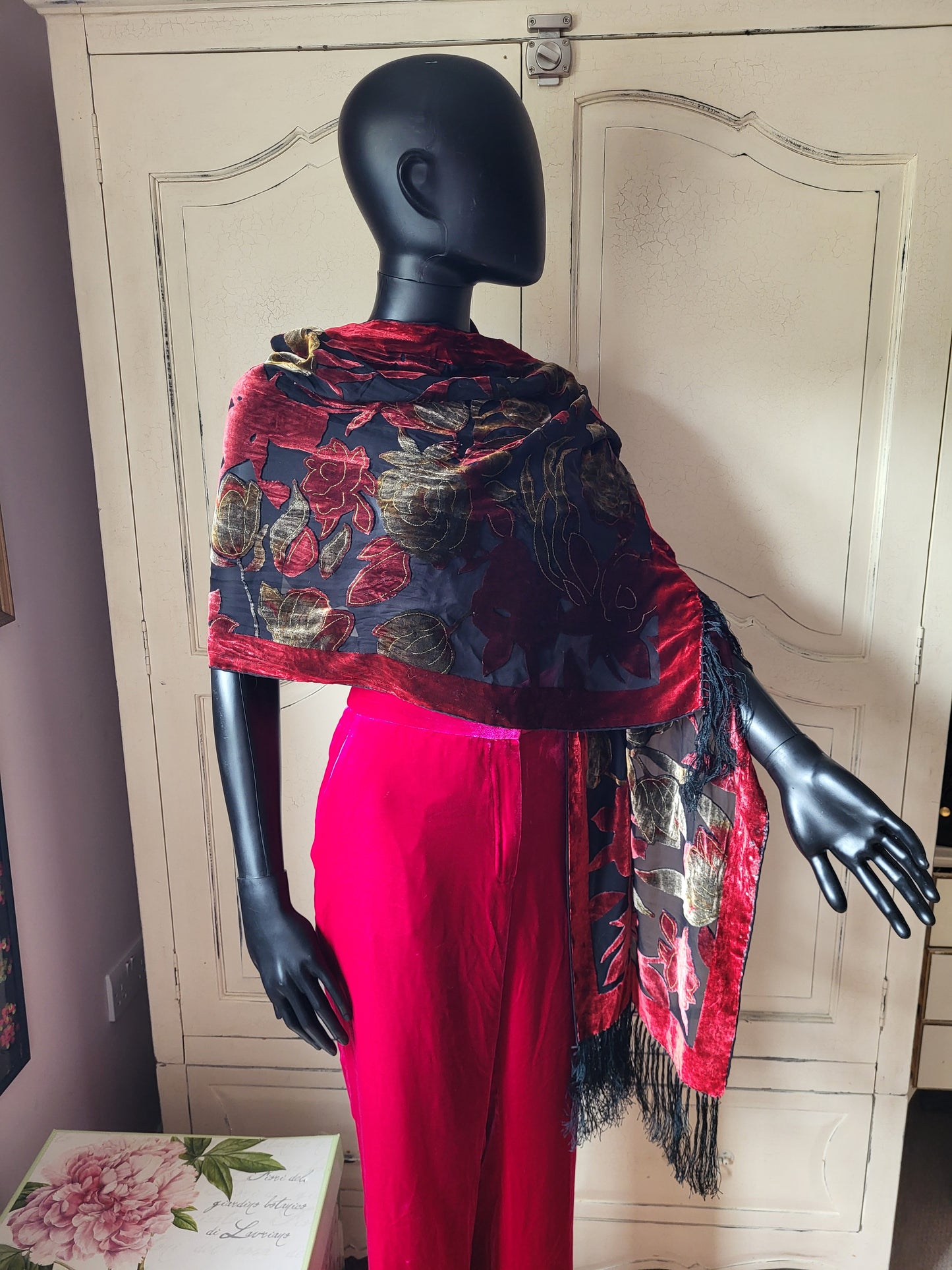 Devoré Silk Velvet Shawl with Tassells