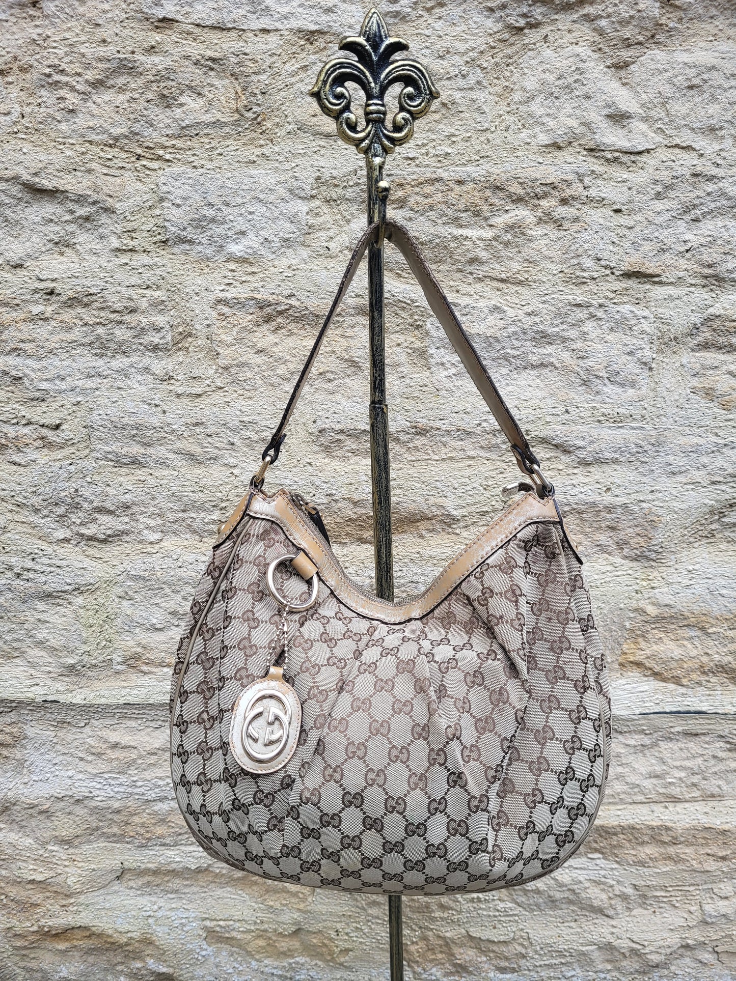 Vintage Gucci Sukey GG Monogram Hobo Bag