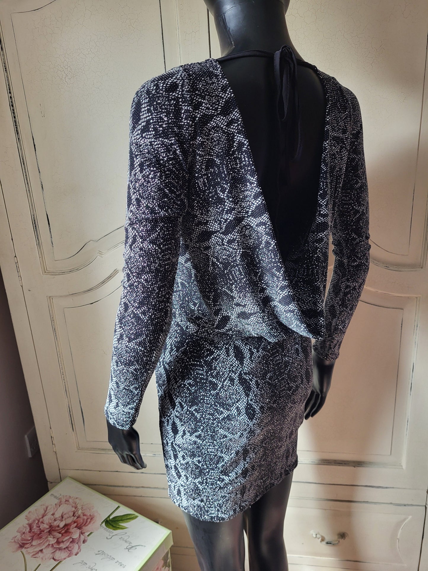 ZUPPE Glitter Snakeskin Bodycon Dress