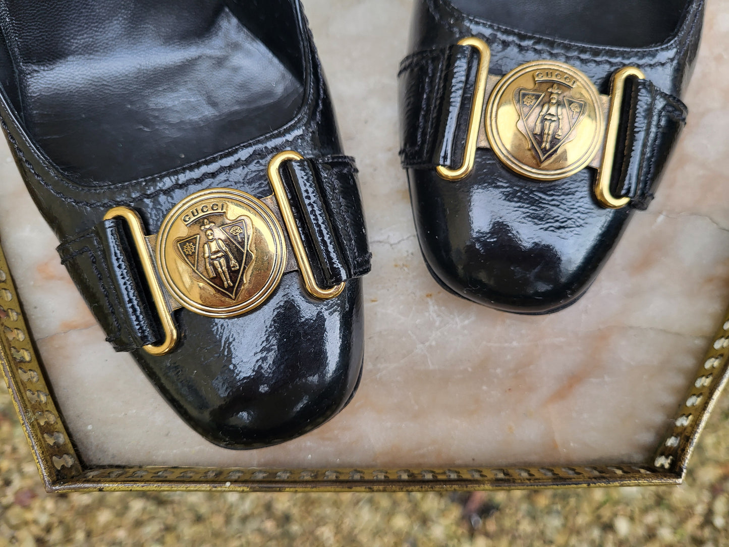 Vintage Gucci Black Patent Leather Emblem Heels