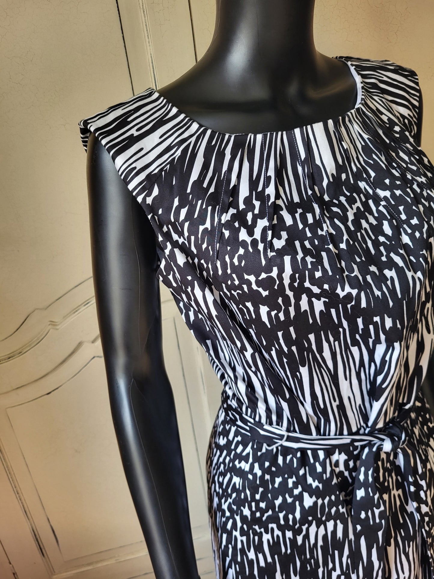 Calvin Klein Black and White Belted Shift Dress