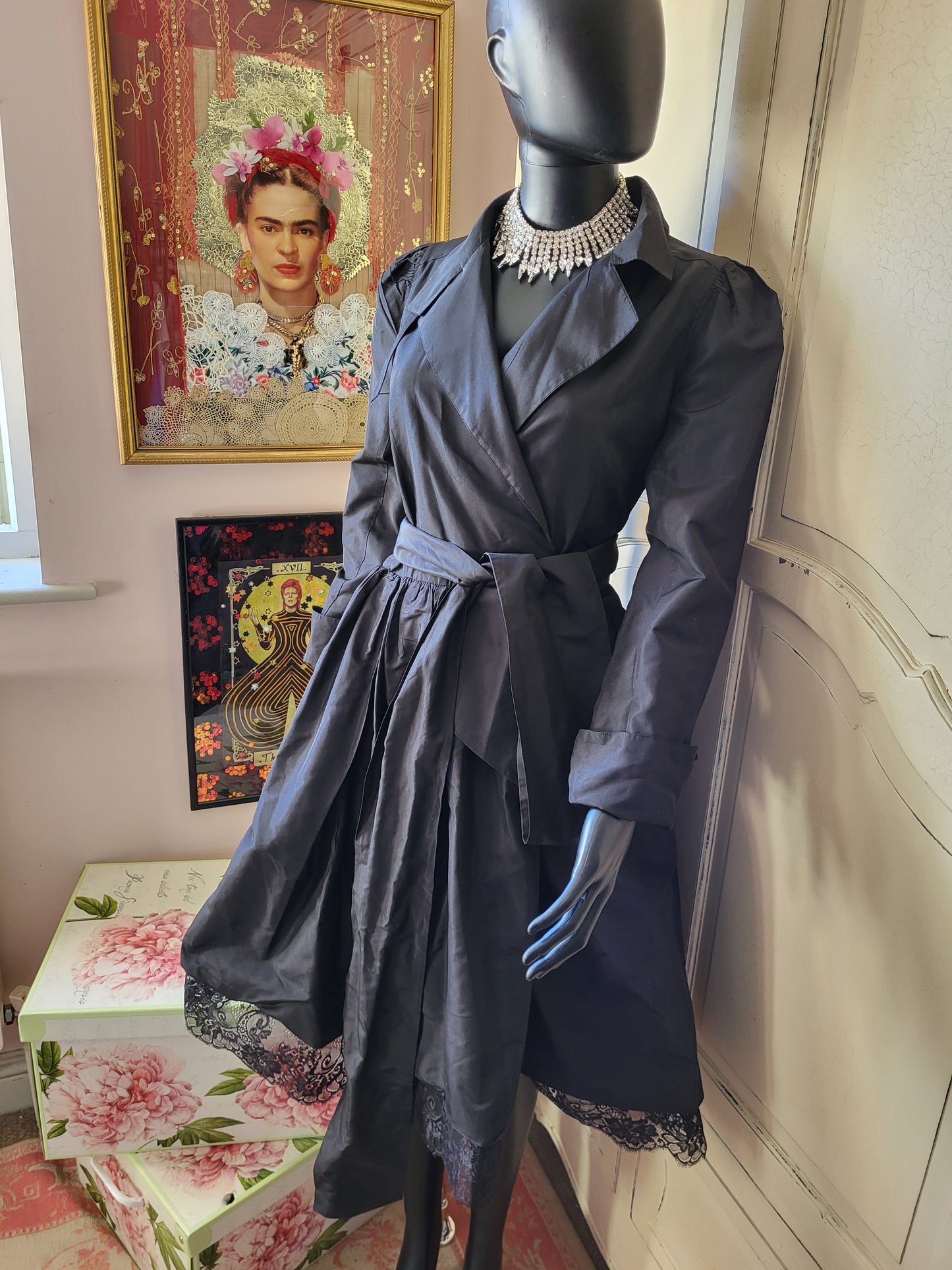 Vintage Diane Von Furstenberg 100% Silk Tulle Lined Shirt Dress
