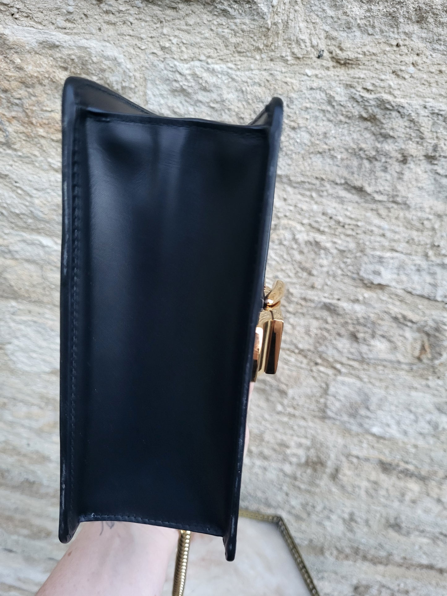 Gucci Sylvie Leather Shoulder Bag