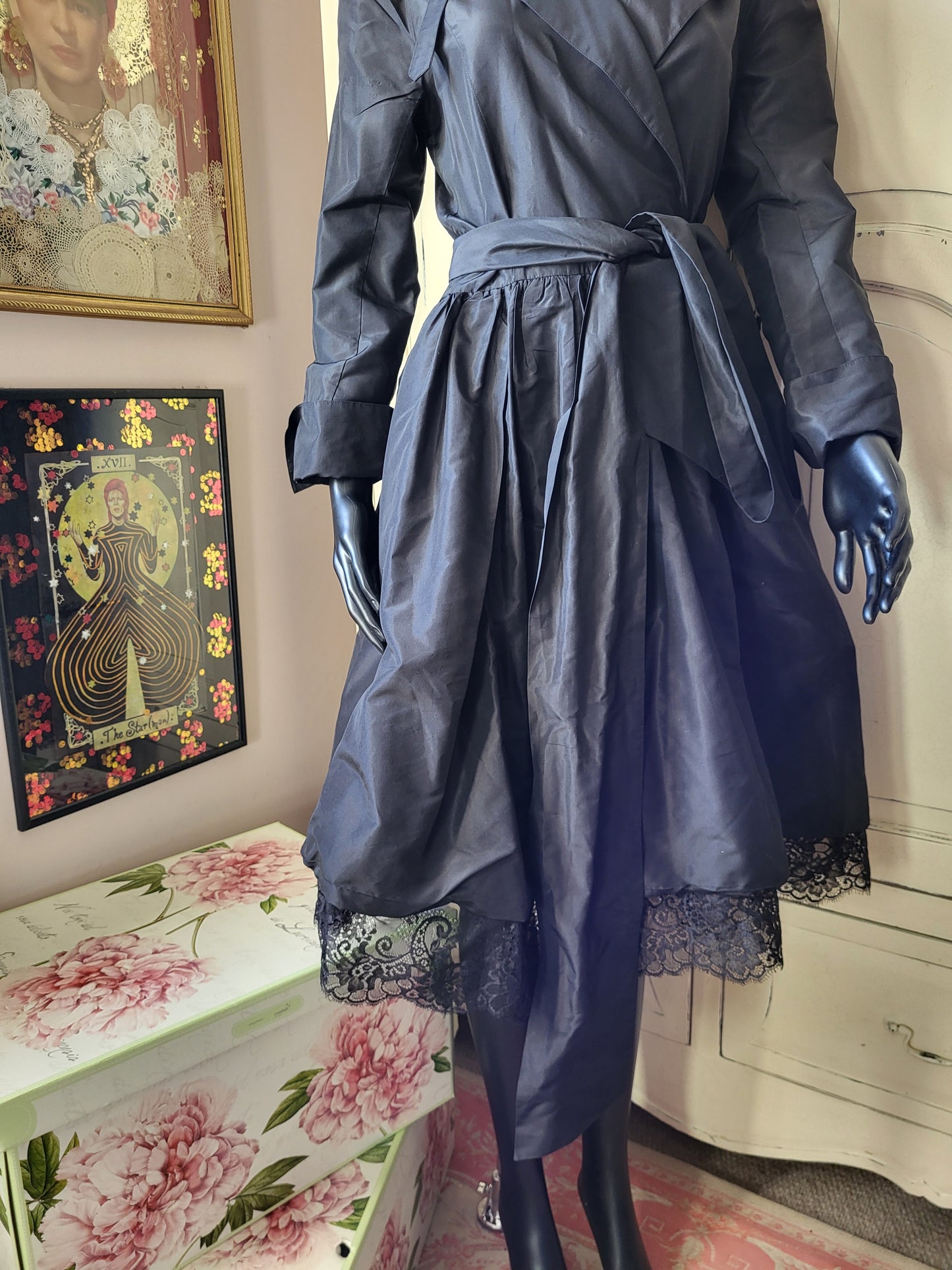 Vintage Diane Von Furstenberg 100% Silk Tulle Lined Shirt Dress