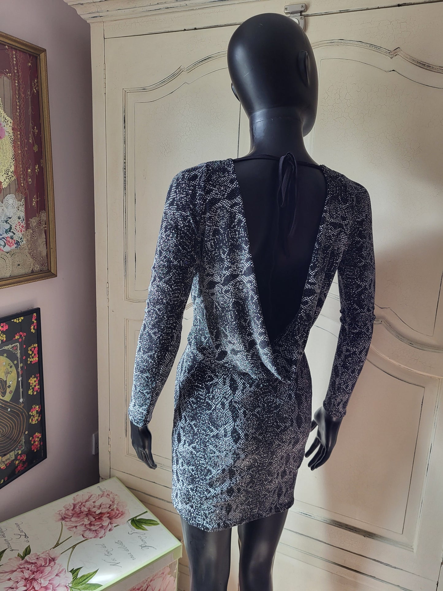 ZUPPE Glitter Snakeskin Bodycon Dress