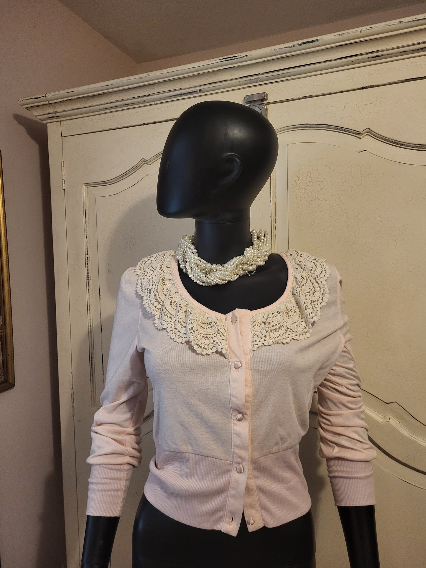 Ada Gatti Cropped Blush Pink Cardigan