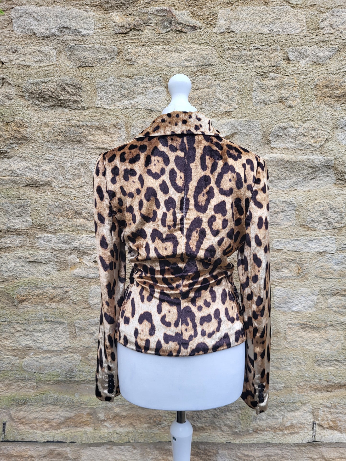 Rear view of Dolce & Gabbana leopard print velvet blazer, luxury designer jacket