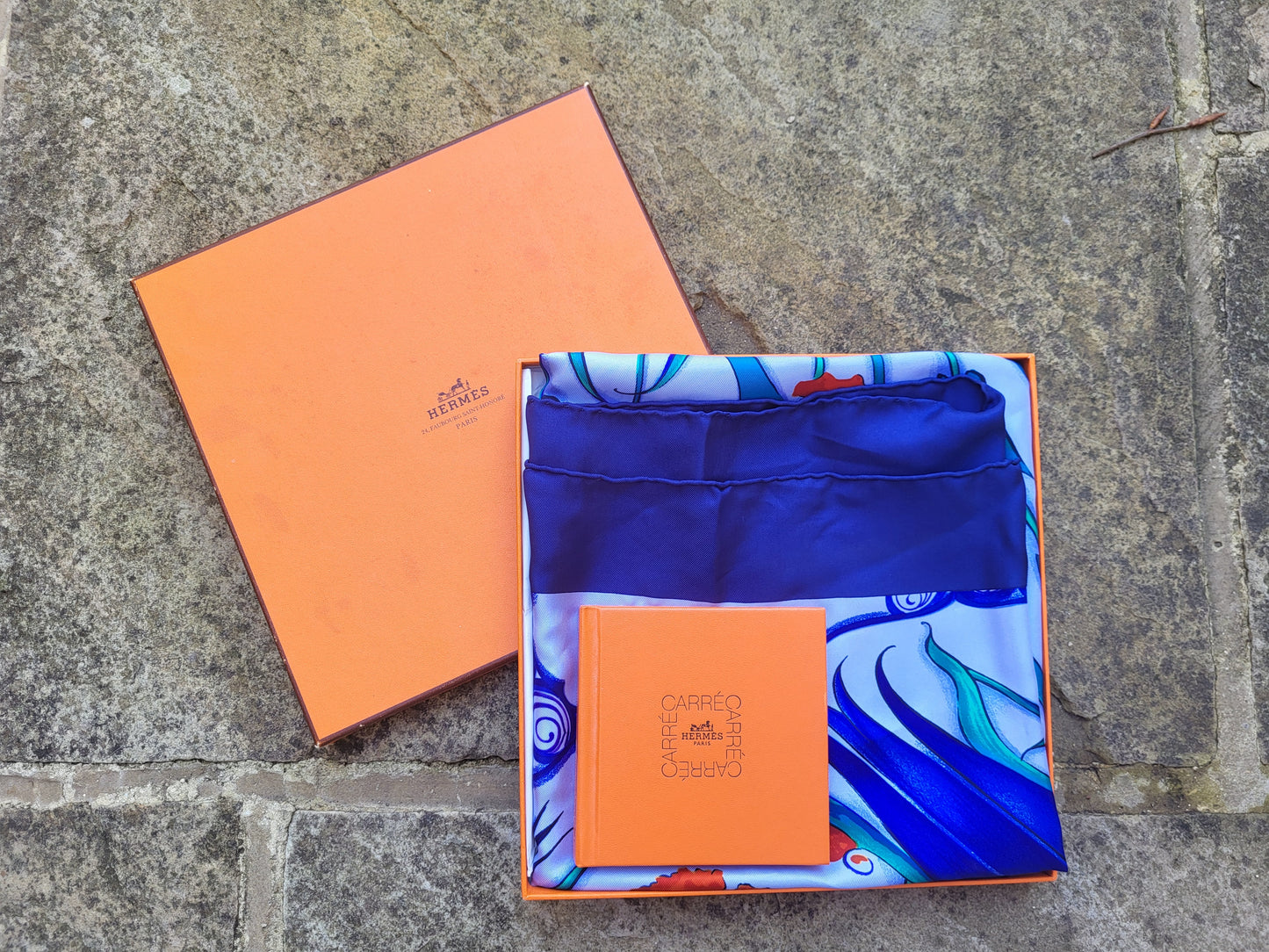 Hermès Silk Scarf 'Céramique Ottomane'' Boxed - Full Set