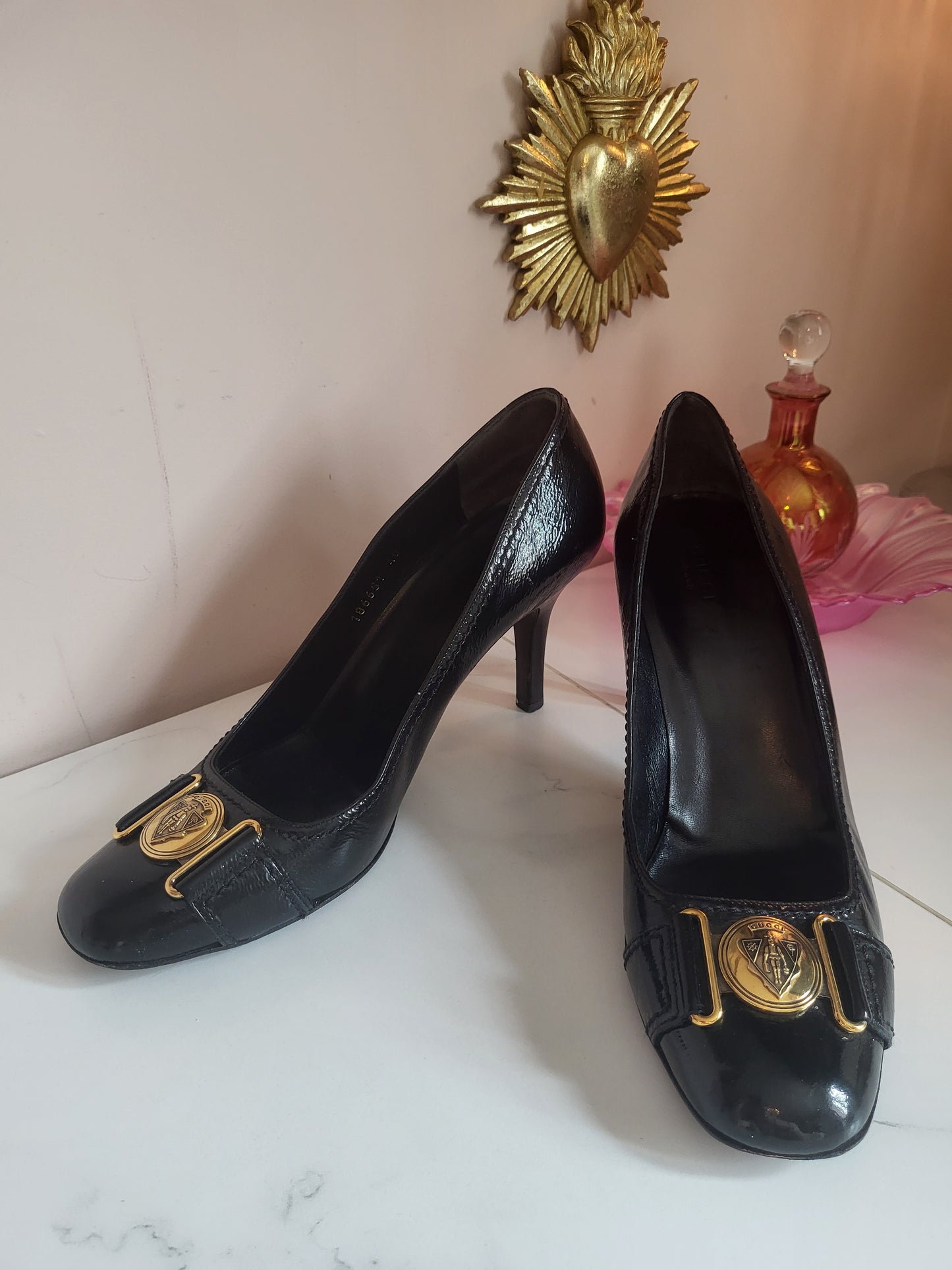 Gucci Patent Black Pump Heels with Brass Emblems