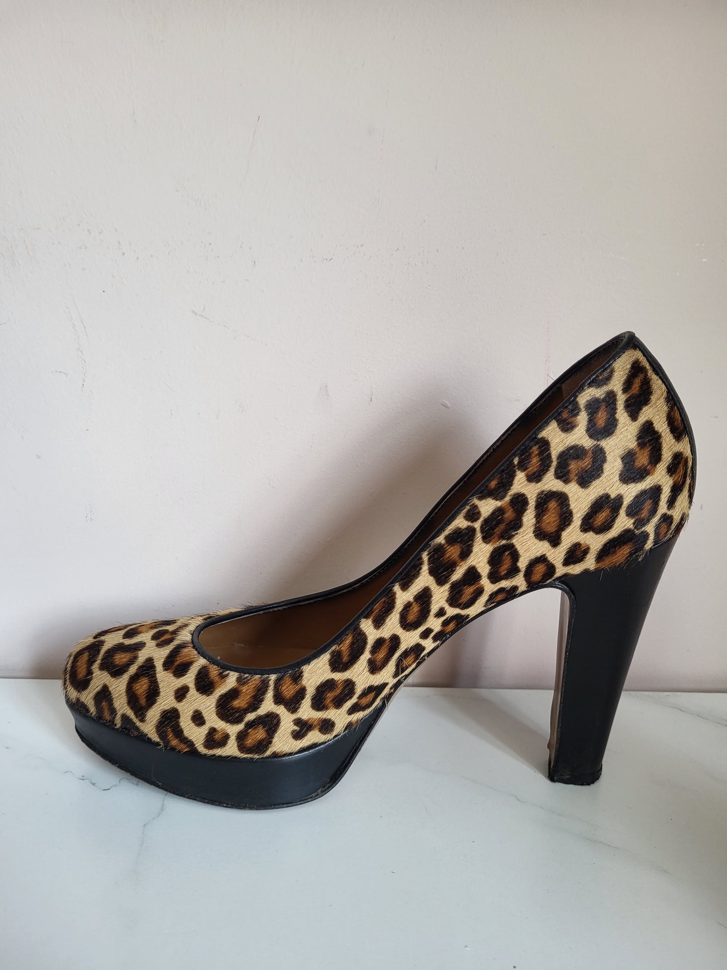 Vintage Hobbs Fully Leather Lined Ponyskin Platform Heels