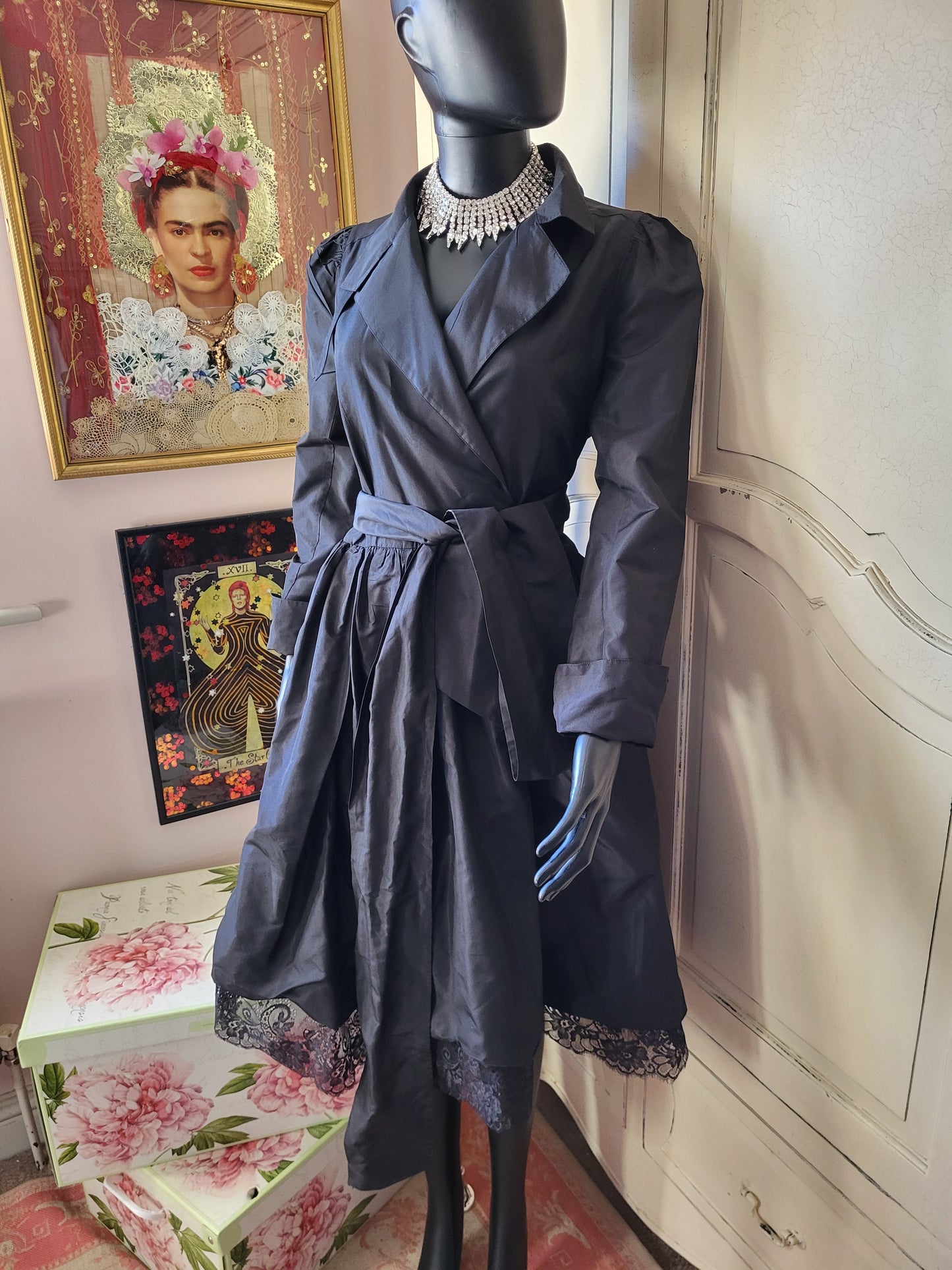 Vintage Diane Von Furstenberg 100% Silk Tulle Lined Shirt Dress