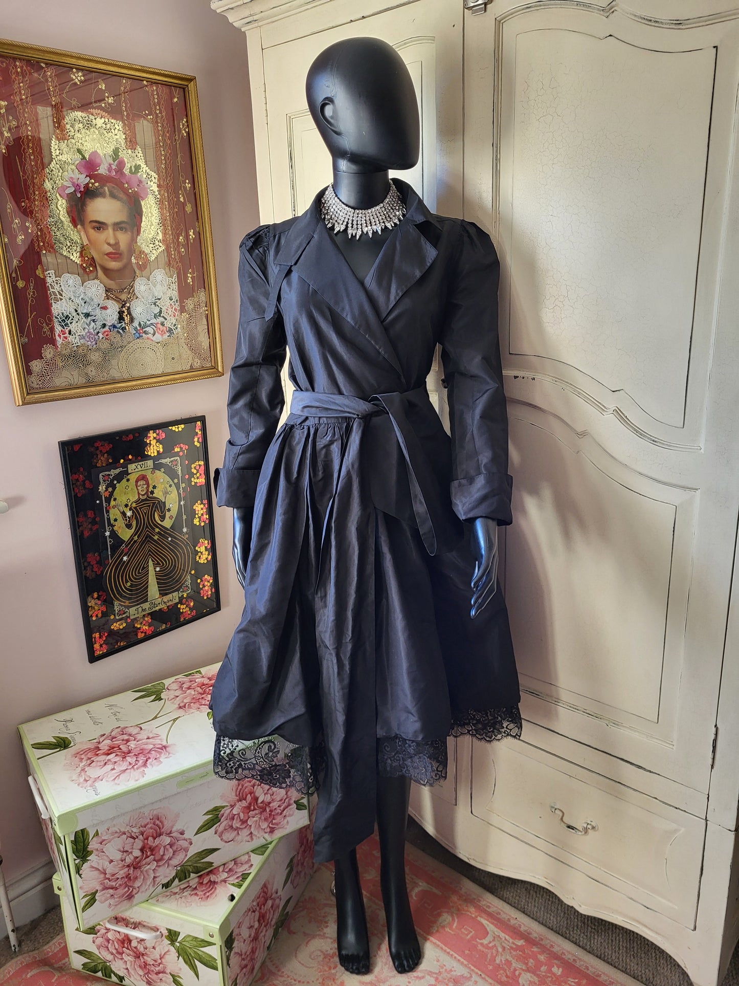 Vintage Diane Von Furstenberg 100% Silk Tulle Lined Shirt Dress