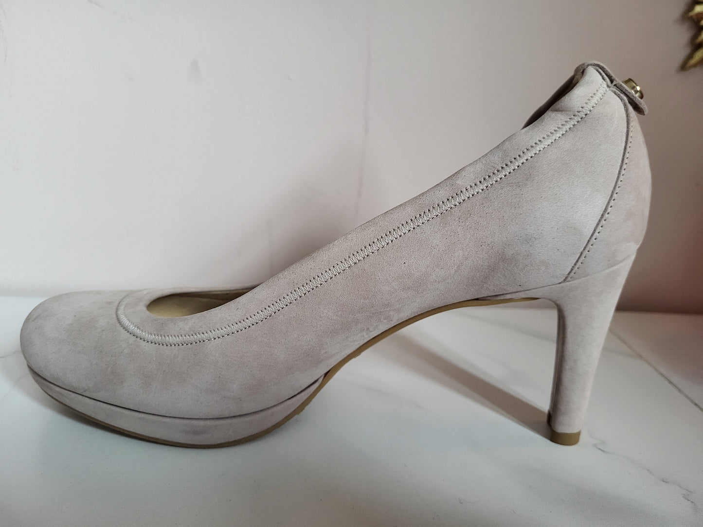 Stuart Weitzman Blush Pink Suede Court Heels