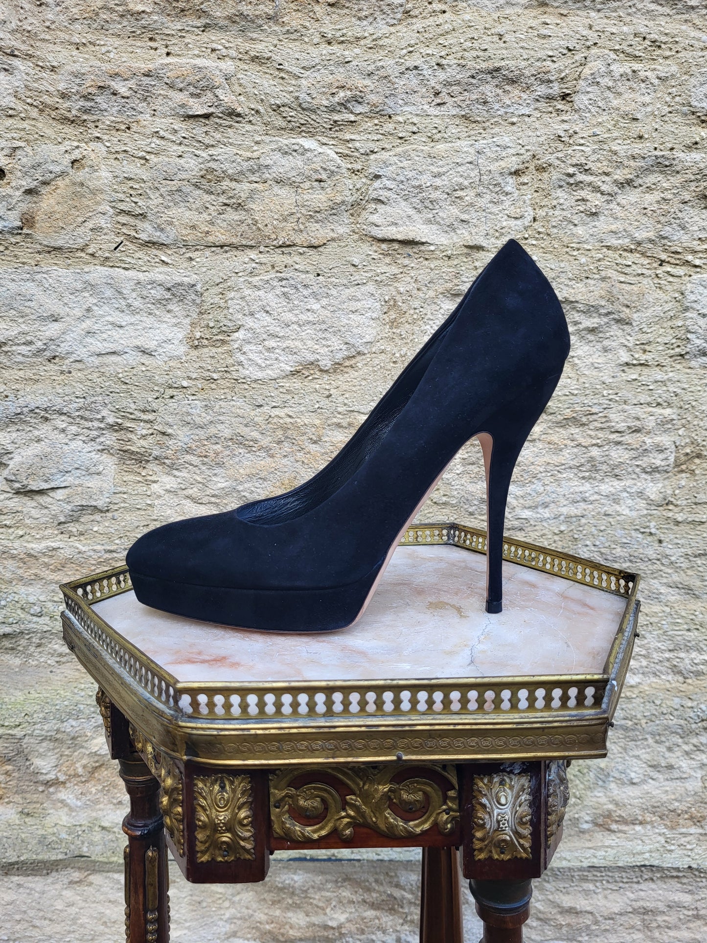 Vintage Gucci Black Suede Platform Heels