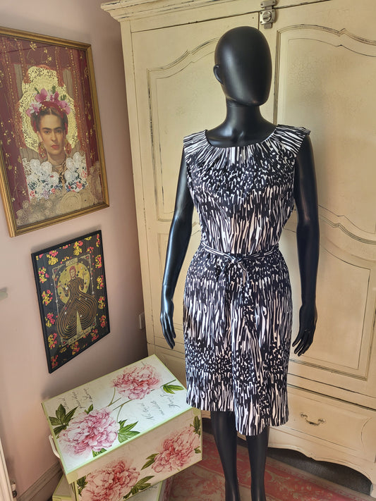 Calvin Klein Black and White Belted Shift Dress