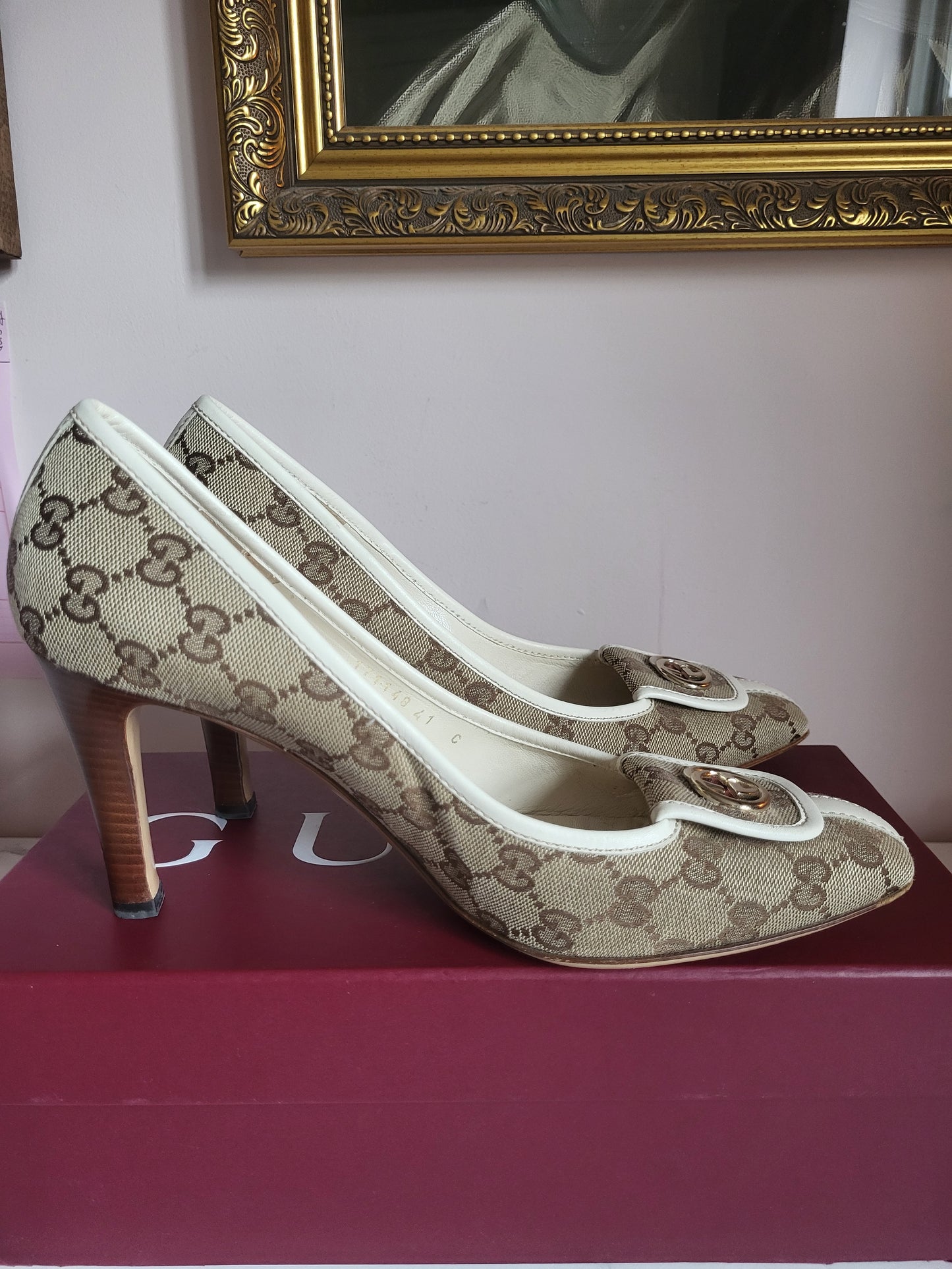 Gucci Classic Print Court Heels with Brass Emblems