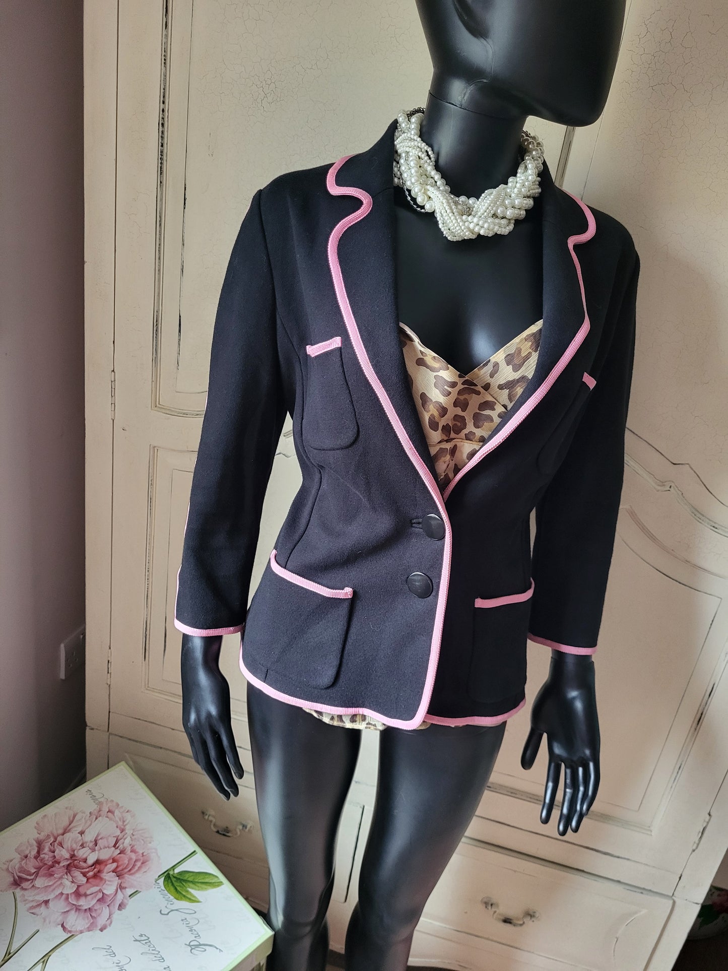 Jaeger Navy and Pink Blazer