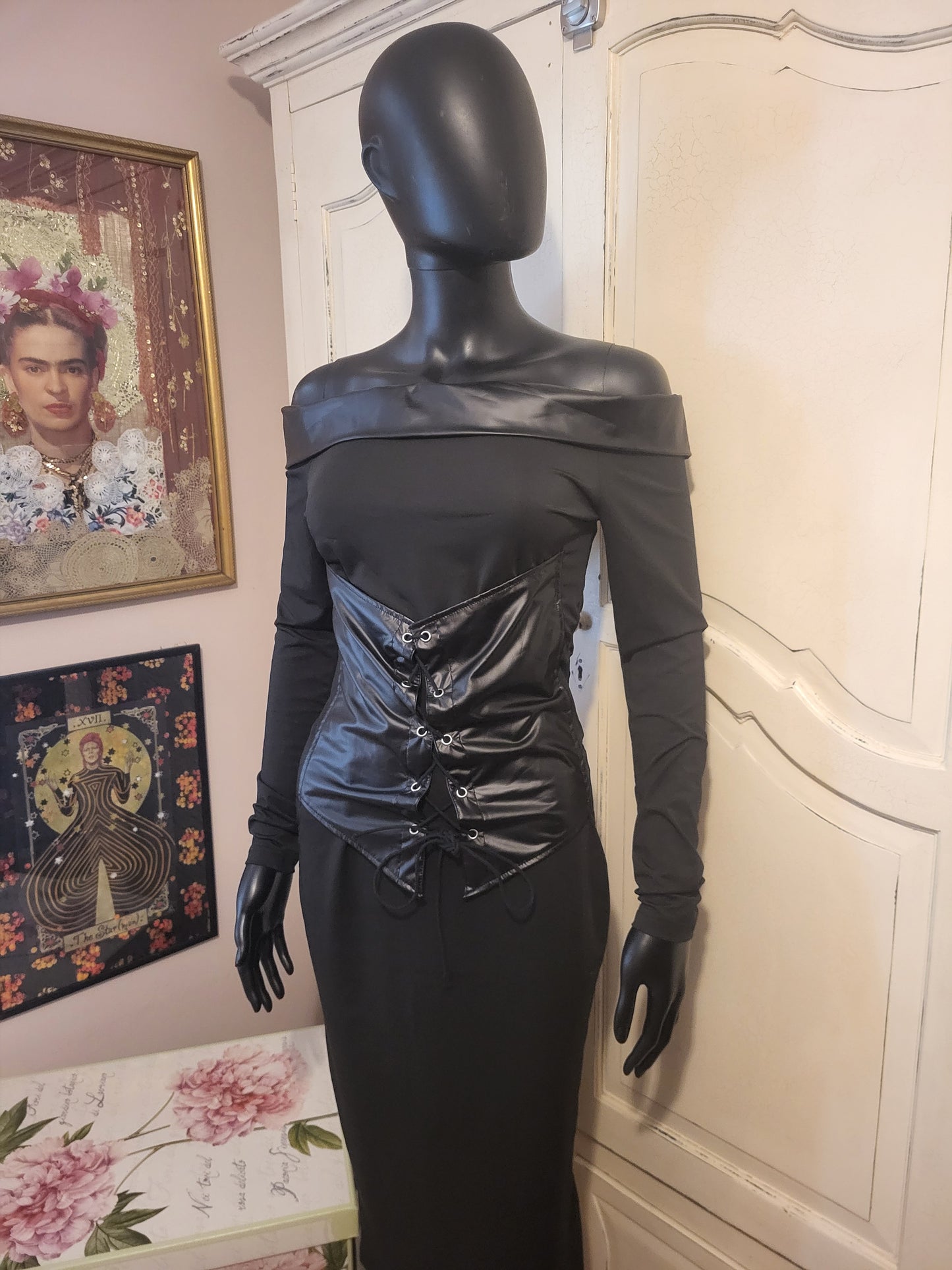 Gothic Off-Shoulder Corset Detail Midi Dress